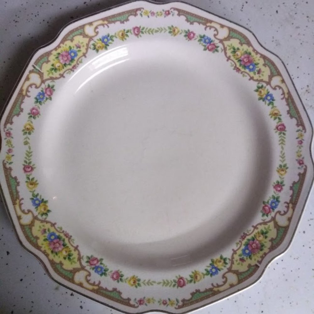 Mount Clemens Mildred Dinner Plate